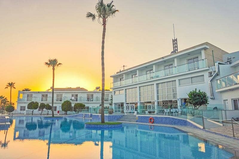 Hotel Fedrania Gardens Hotel