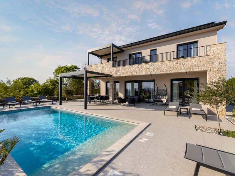 Villa Cesarica with heated pool, indoor pool & sauna 1. 