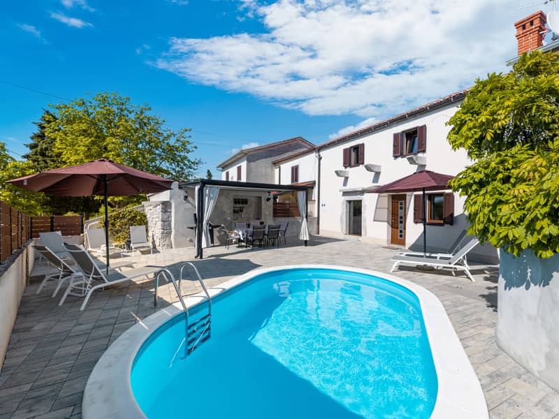 Villa Franka with heated pool 1. 