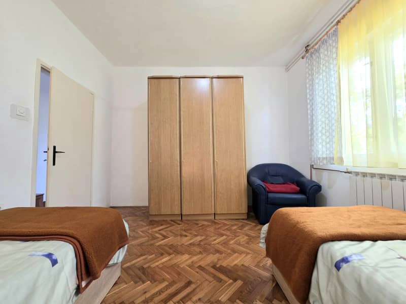 Smještaj za 4 radnika 6. slika