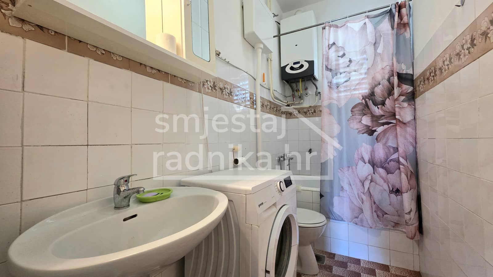 Smještaj za 4 radnika 5. slika