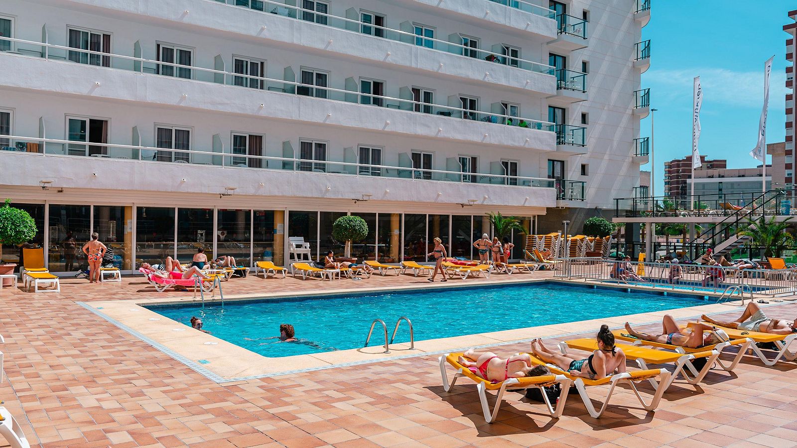 Hotel Port Fiesta Park