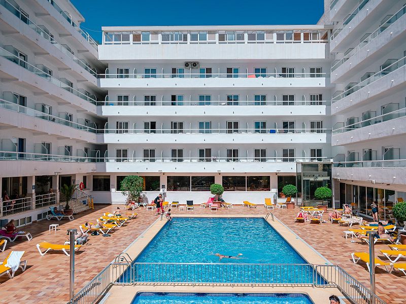 Hotel Port Fiesta Park
