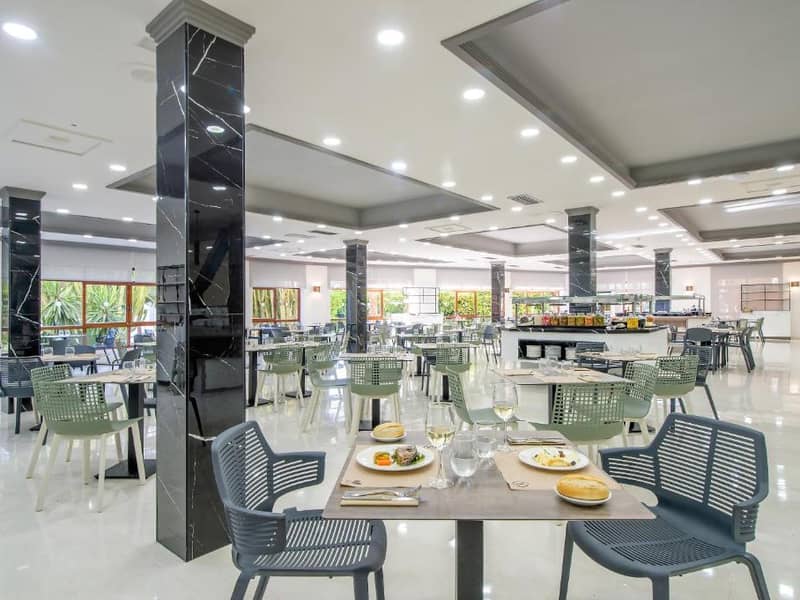 Hotel Benidorm East by Pierre & Vacances 