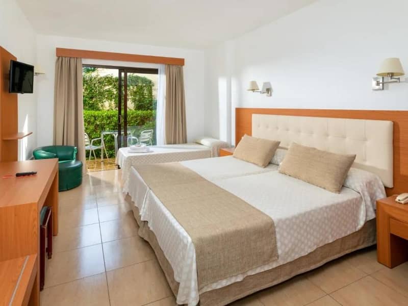 Hotel Don Manolito