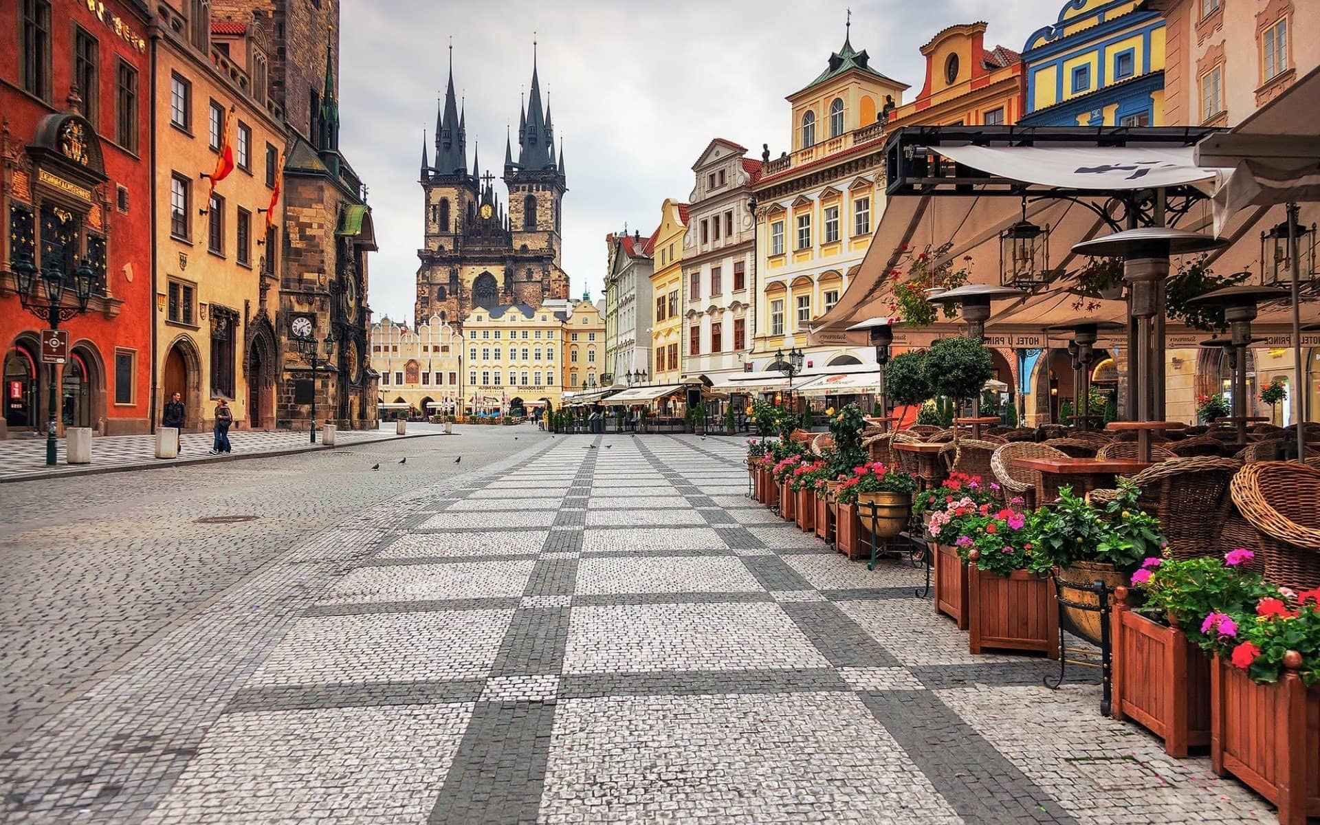 Putovanje PRAG AVIO