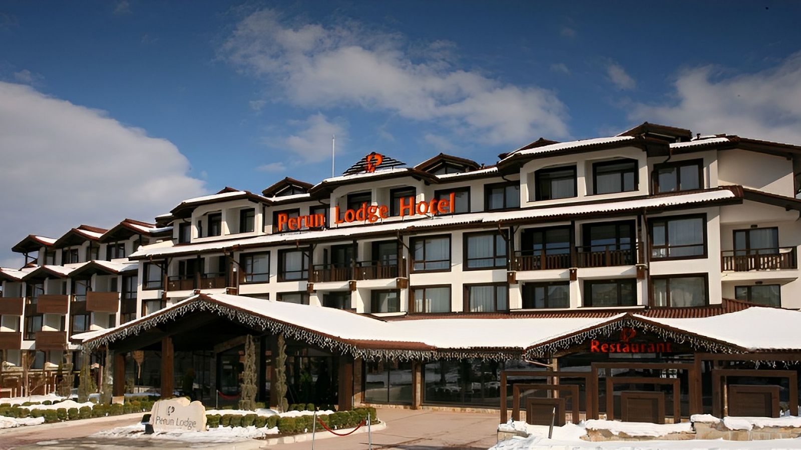 Hotel PERUN LODGE