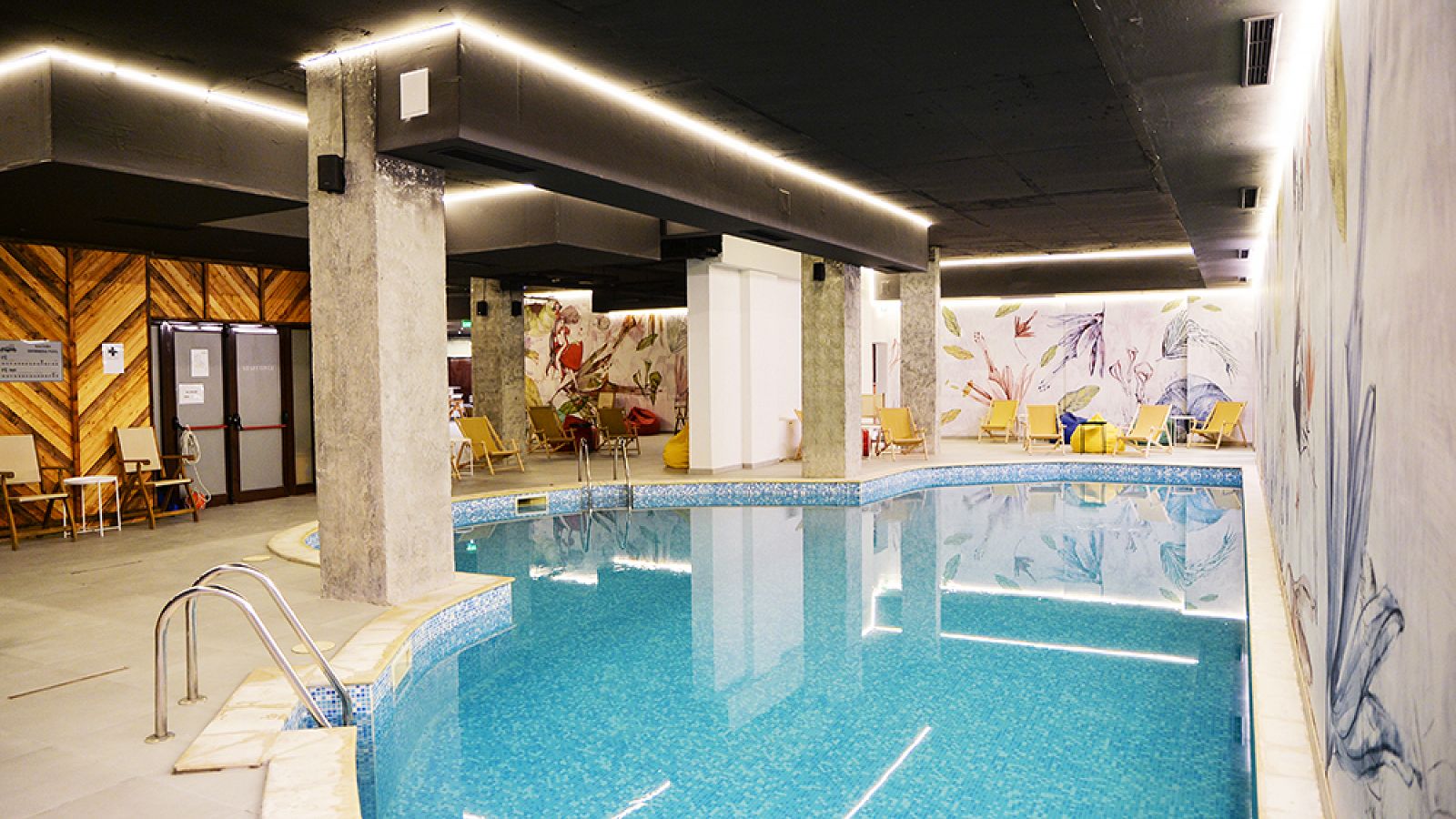 Hotel FLORA COMPLEX