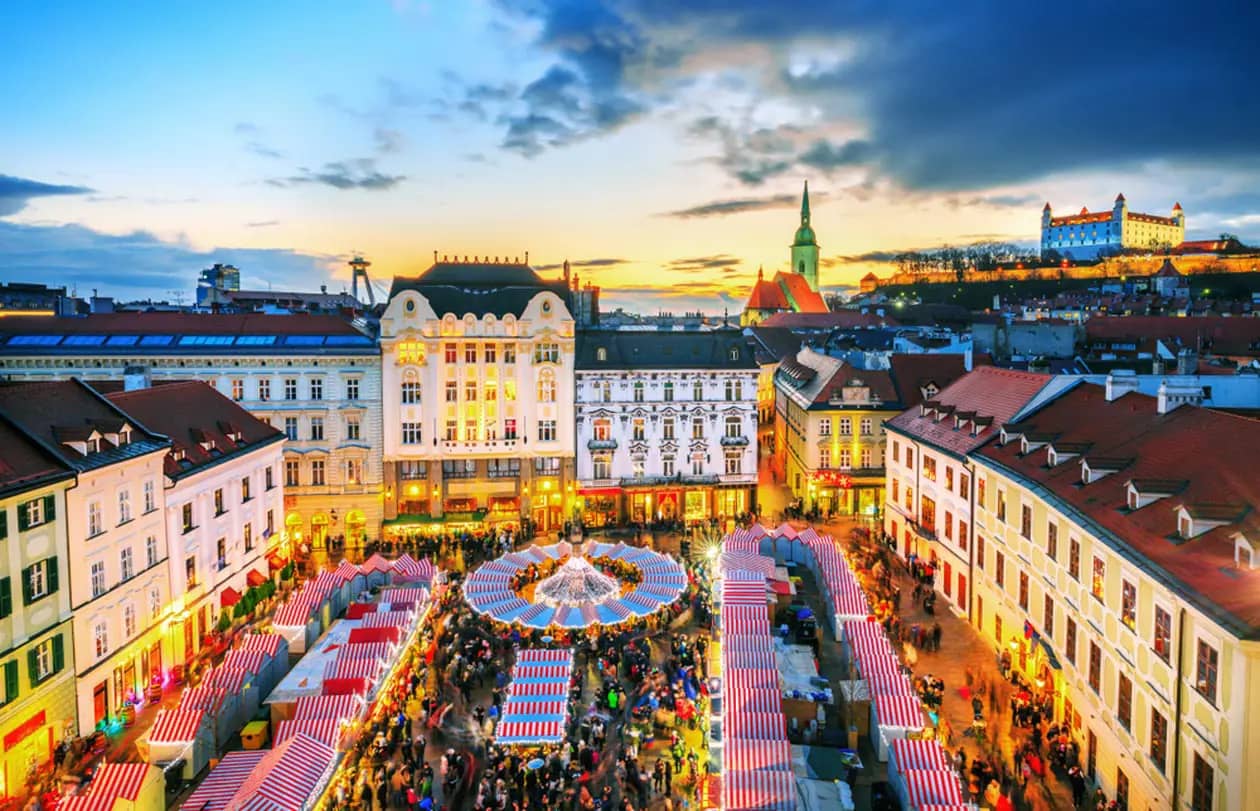 Putovanje BRATISLAVA + BEČ ADVENT AVIO