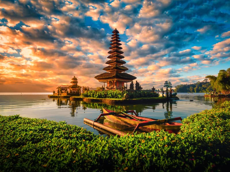 DOHA – BALI DENPASAR/UBUD